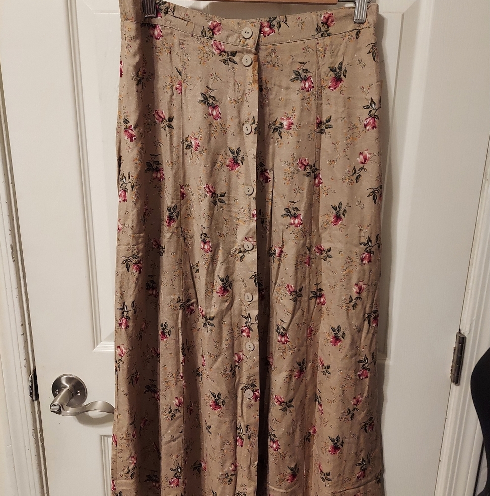 Metropolitan New York 1001 button front floral maxi skirt Sz XL